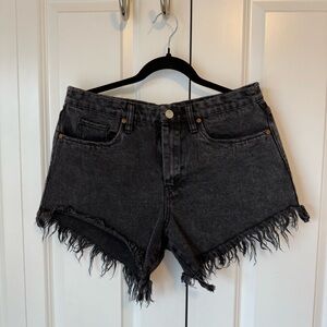 BlankNYC Black Denim Frayed Hem Women's Shorts Size 29 or Size 8